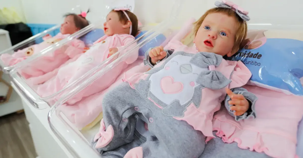 Imagem bebe-plastico